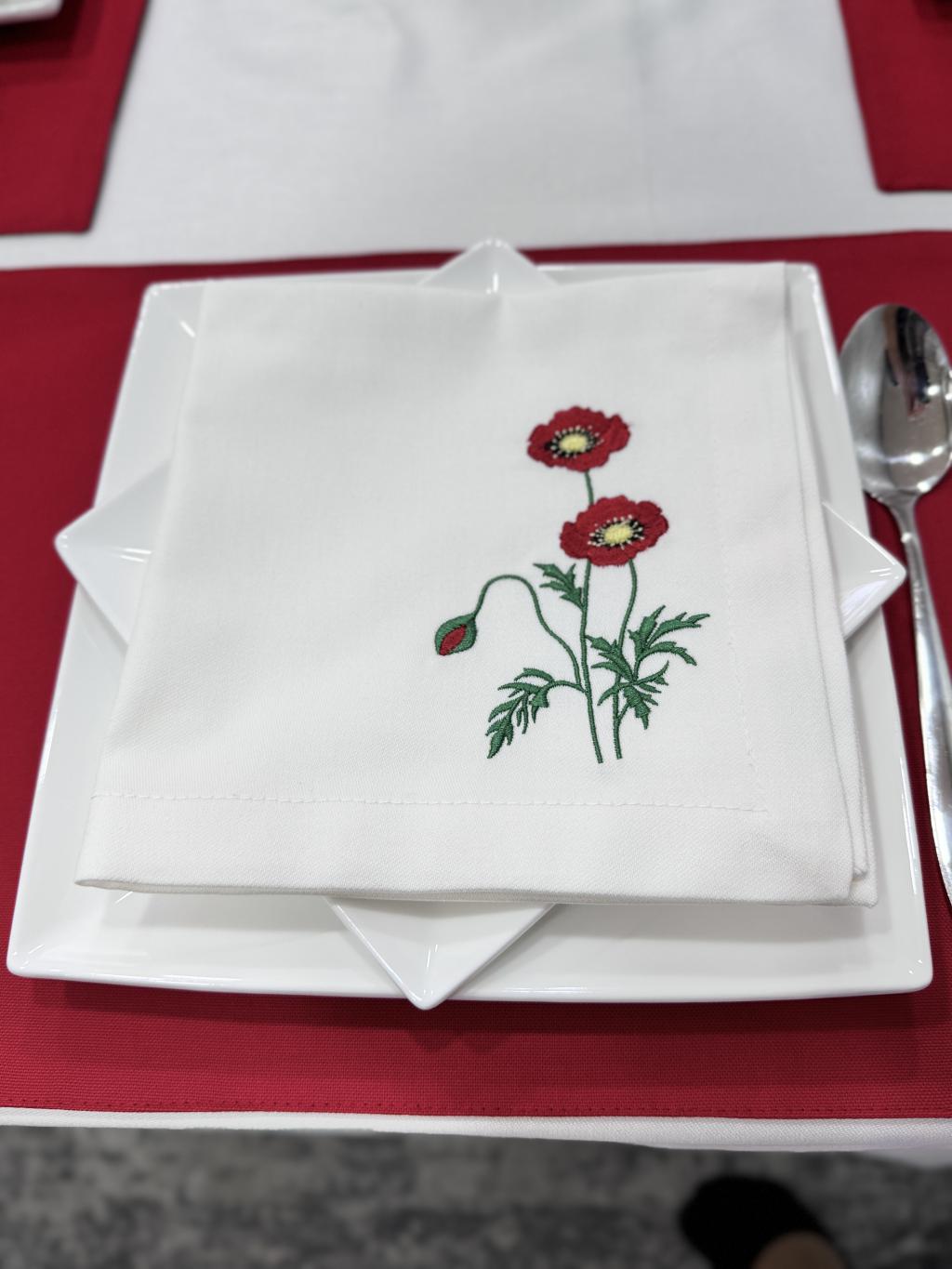 Красный акцент — изображение 3